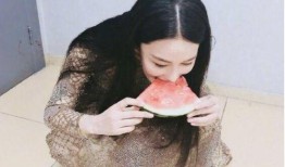 娱乐吃瓜酱衣服图片大全,揭秘娱乐圈明星们的潮流穿搭秘籍